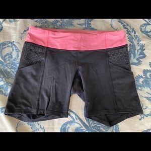 Black & pink Lululemon Dart & Dash spandex shorts size 8